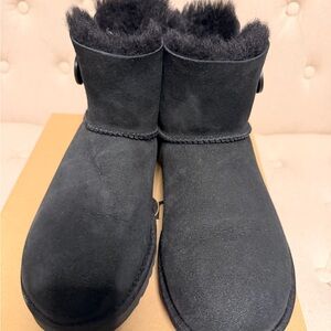 UGG Women's Black Winter Boots with Fur Lining